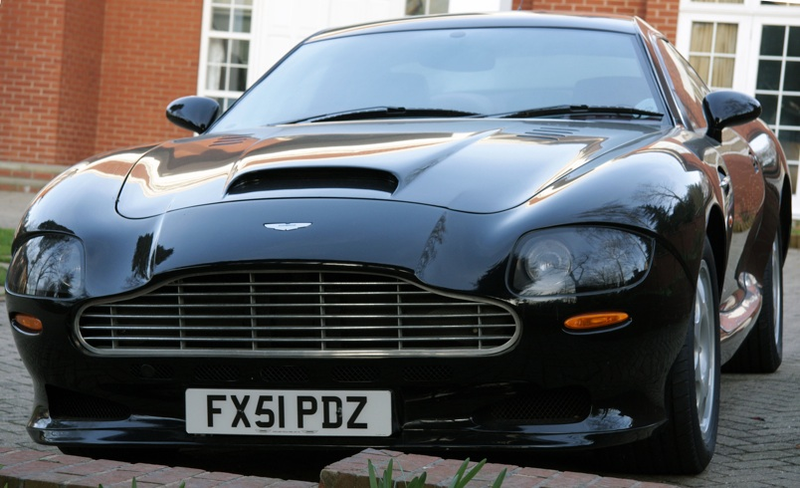 Illustration for article titled Google Street View Hits London with Ultra-Rare Aston Martin V8 Vantage Special Series II